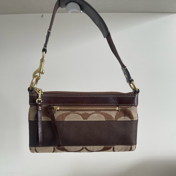 Brown Coach Bag Beautiful Condition - Picture 4 of 14